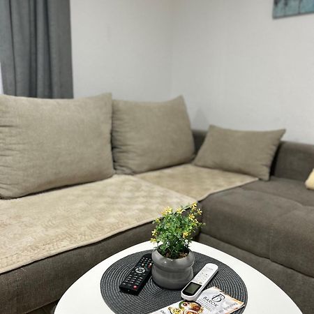 Apartmani Star Tuzla Zewnętrze zdjęcie